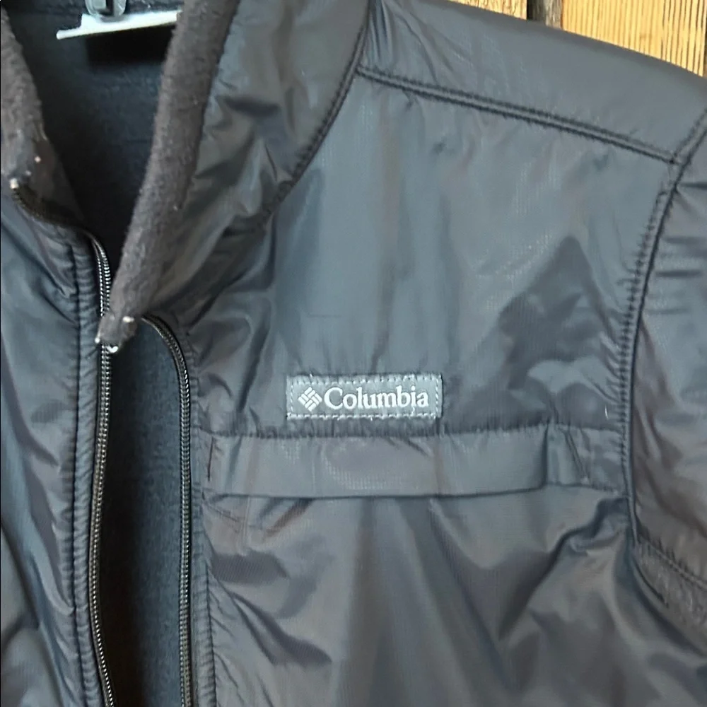 Columbia Boys' Steens Mt II Overlay fleece jacket in black size medium (10/12)